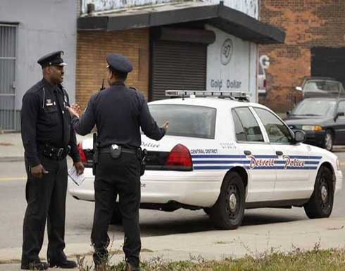 بالفيديو: مقتل شخصين وإصابة 20 آخرين برصاص مسلحين في ميامي الأمريكية بالفيديو: مقتل شخصين وإصابة 20 آخرين برصاص مسلحين في ميامي الأمريكية