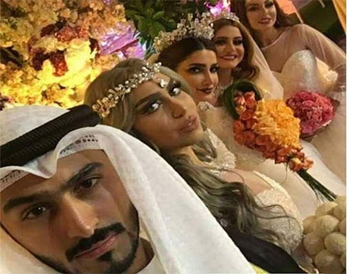رجل عربي يتزوج 4 نساء في ليلة واحدة ليثبت لطليقته انه جذاب .. بالصور رجل عربي يتزوج 4 نساء في ليلة واحدة ليثبت لطليقته انه جذاب .. بالصور
