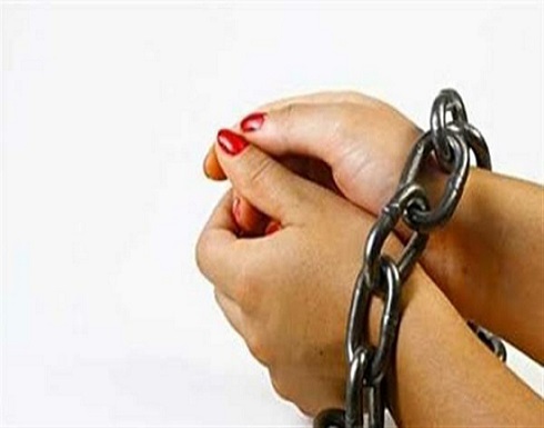 مصر :اعترافات مثيرة لربة منزل مارست الرذيلة مع 35 رجل مصر :اعترافات مثيرة لربة منزل مارست الرذيلة مع 35 رجل