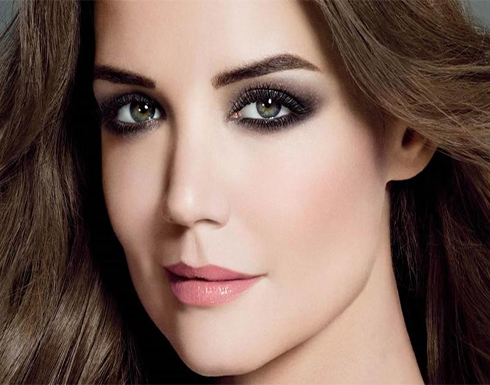 ماكياج دراماتيكي لسهرات شتاء 2020 Winter Party Makeup