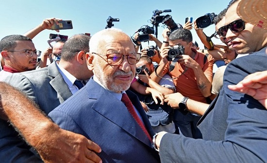 "النهضة" تتهم نيابة تونس بالتنكيل بالغنوشي.. واحتجاز العريض "النهضة" تتهم نيابة تونس بالتنكيل بالغنوشي.. واحتجاز العريض