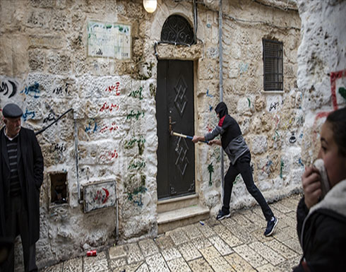 مستوطنون يستولون على منزل في القدس القديمة مستوطنون يستولون على منزل في القدس القديمة