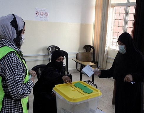 تمديد فترة الاقتراع لمدة ساعتين في كافة محافظات الاردن تمديد فترة الاقتراع لمدة ساعتين في كافة محافظات الاردن