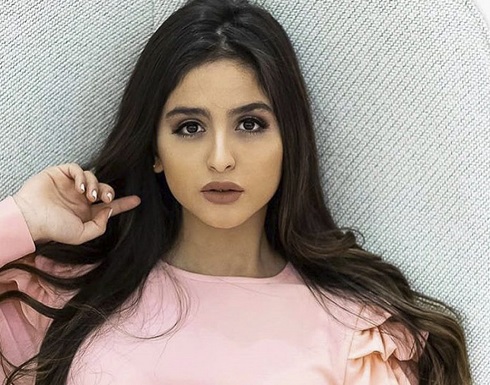 حلا الترك تتلقى سيارة فاخرة بمناسبة عيد ميلادها.. صورة! حلا الترك تتلقى سيارة فاخرة بمناسبة عيد ميلادها.. صورة!