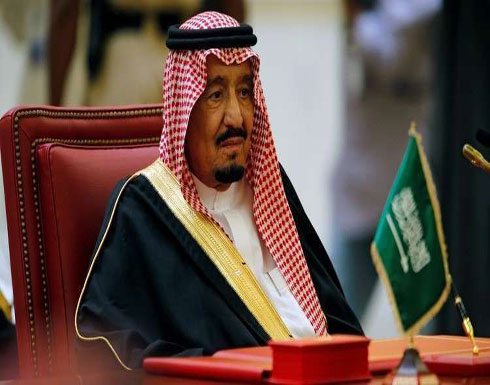 الملك سلمان يعفي مسؤولا سعوديا كبيرا بعد حضوره عرضا للأزياء الملك سلمان يعفي مسؤولا سعوديا كبيرا بعد حضوره عرضا للأزياء