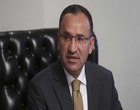 متحدث الحكومة التركية: ممثلون عن أنقرة وواشنطن سيلتقون لبحث تعليق التأشيرات متحدث الحكومة التركية: ممثلون عن أنقرة وواشنطن سيلتقون لبحث تعليق التأشيرات