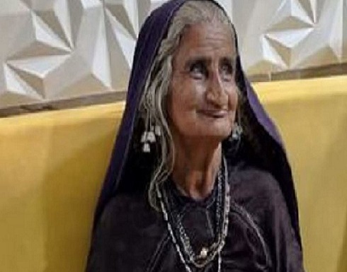 شاهد امرأة سبعينية العمر أنجبت طفلا وتركت الأطباء بذهول شاهد امرأة سبعينية العمر أنجبت طفلا وتركت الأطباء بذهول