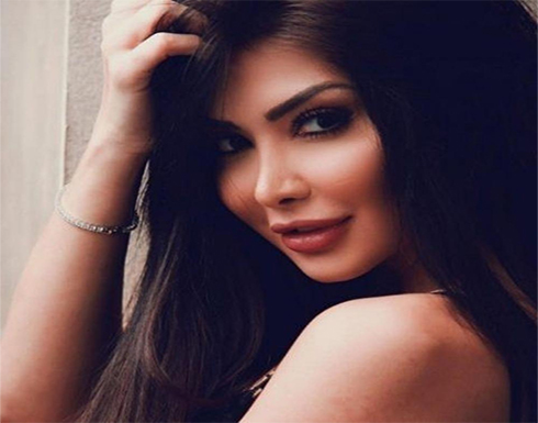 دانا جبر بإطلالة فاتنة على المسبح.. صورة دانا جبر بإطلالة فاتنة على المسبح.. صورة