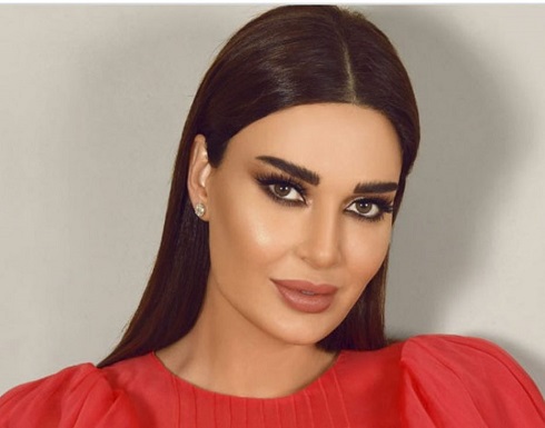 شاهدوا.. سيرين عبد النور ترقص التانغو في كواليس كليب “ليلة” شاهدوا.. سيرين عبد النور ترقص التانغو في كواليس كليب “ليلة”