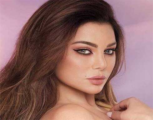 بالفيديو - هيفاء وهبي تتلقى هدية حب مميزة.. "قلب واحد ما بكفي" بالفيديو - هيفاء وهبي تتلقى هدية حب مميزة.. "قلب واحد ما بكفي"