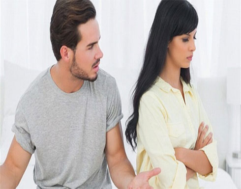 علامات تدل على كذب الرجل منها النظر الى جهة اليسار علامات تدل على كذب الرجل منها النظر الى جهة اليسار