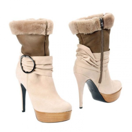 لا تدعي أحذية الأجز Uggs تفوتك لهذا الشتاء!!