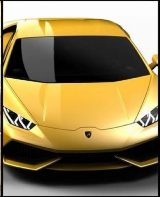 فيديو - إعلامية شهيرة تقود سيارة لمبرغيني من نوع مختلف تماماً!