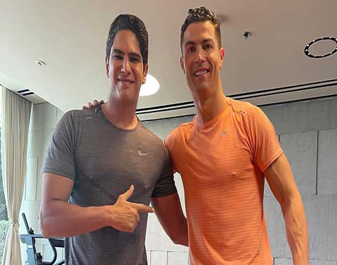 أحمد أبو هشيمة: رونالدو صديق متواضع.. وأضحك كثيرا على الشائعات أحمد أبو هشيمة: رونالدو صديق متواضع.. وأضحك كثيرا على الشائعات