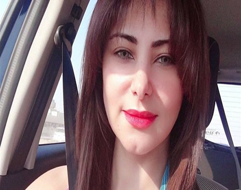 شاهد : بـ تي شيرت كت.. انجى خطاب تبرز أنوثتها داخل السيارة شاهد : بـ تي شيرت كت.. انجى خطاب تبرز أنوثتها داخل السيارة
