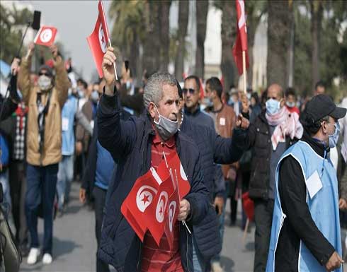 تونس.. احتجاج في سوسة للمطالبة بإعادة "النفايات الإيطالية"