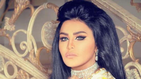 بفستان جريء .. أحلام تثير الجدل بإطلالة جريئة بفستان جريء .. أحلام تثير الجدل بإطلالة جريئة