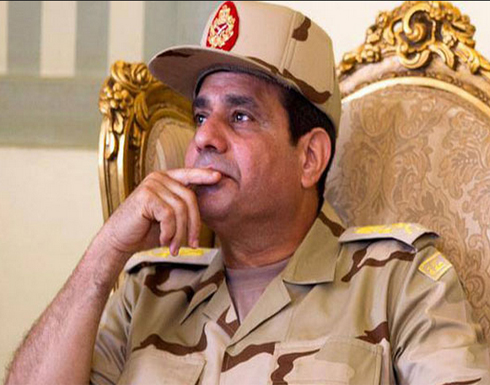 مصر .. بيت شعر " يؤله " السيسي و يثير المؤيدين والمعارضين