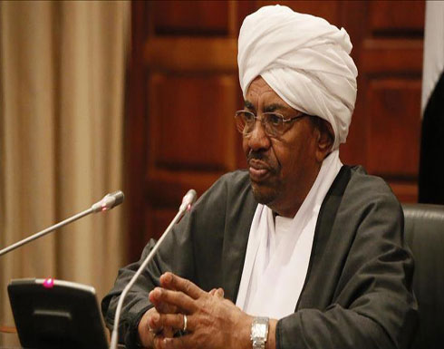 نائب البشير يشارك بتشييع رئيس السودان الأسبق بالمدينة المنورة نائب البشير يشارك بتشييع رئيس السودان الأسبق بالمدينة المنورة