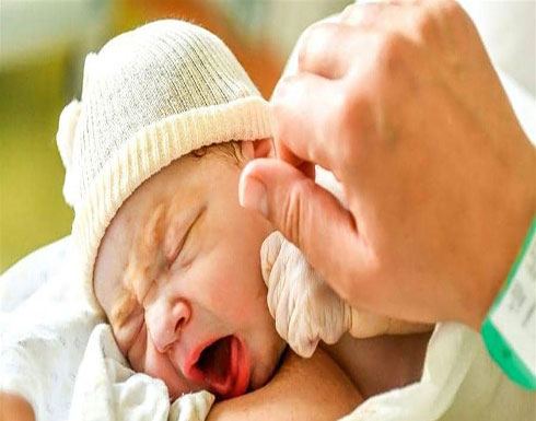 بين مواليد "القيصرية" و"الطبيعية".. الفارق في "البكتيريا" بين مواليد "القيصرية" و"الطبيعية".. الفارق في "البكتيريا"
