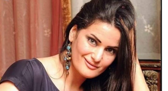 سما المصري: “انا محترفة ومنحرفة .. وبلبس النقاب عشان قلة أدب الرجالة” سما المصري: “انا محترفة ومنحرفة .. وبلبس النقاب عشان قلة أدب الرجالة”
