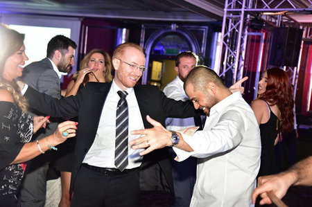 بالصور : “النمس” يدافع عن وفيق حبيب