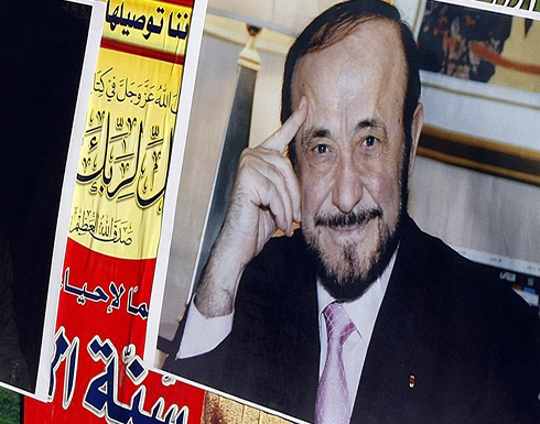 صحيفة: إسرائيليون يقدمون استشارات قانونية لرفعت الأسد صحيفة: إسرائيليون يقدمون استشارات قانونية لرفعت الأسد