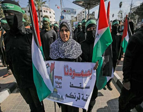 الفلسطينيون ومفترق الطرق: إما ربيع عربي بنمط الكفاح التقليدي أو مفاوضات وفق خطة ترامب الفلسطينيون ومفترق الطرق: إما ربيع عربي بنمط الكفاح التقليدي أو مفاوضات وفق خطة ترامب
