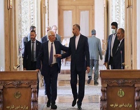 إيران تفرض عقوبات على 61 أمريكيا بينهم وزير الخارجية السابق إيران تفرض عقوبات على 61 أمريكيا بينهم وزير الخارجية السابق