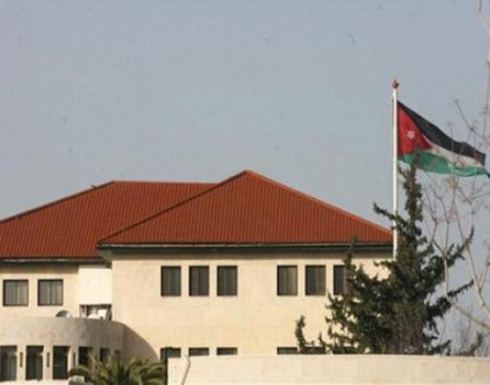 الحكومة تستثني مجالس المحافظات من قرار تخفيض الموازنات الرأسماليّة الحكومة تستثني مجالس المحافظات من قرار تخفيض الموازنات الرأسماليّة