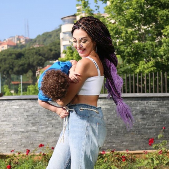 بالفيديو- ميريام فارس توقف نشر صور ابنها.. والسبب؟؟ بالفيديو- ميريام فارس توقف نشر صور ابنها.. والسبب؟؟