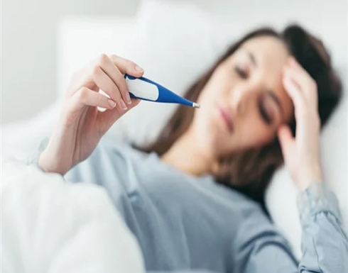 علاجات منزلية للسخونية.. جل الصبار حل سحرى لخفض الحرارة علاجات منزلية للسخونية.. جل الصبار حل سحرى لخفض الحرارة