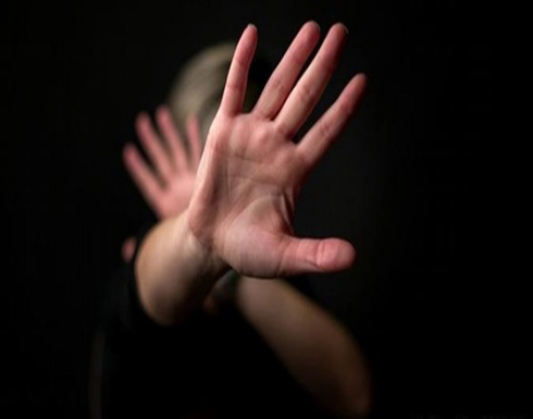 الكويت : 4 شبان يدهسون فتاة بعد سهرة مشبوهة معها الكويت : 4 شبان يدهسون فتاة بعد سهرة مشبوهة معها