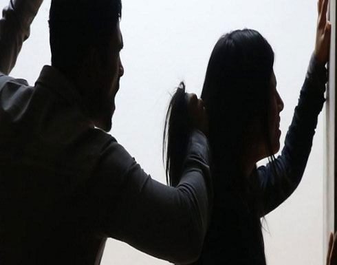 الكويت : بعد مشاجرة بينهما .. رجل يضرب زوجته الأردنية ويطردها الكويت : بعد مشاجرة بينهما .. رجل يضرب زوجته الأردنية ويطردها