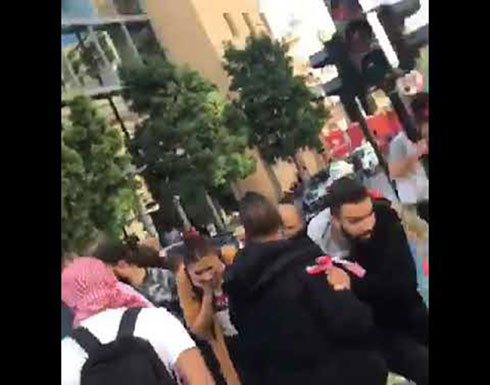 بالفيديو والصور- موكب يُطلق النار على المتظاهرين في لبنان ويدهسهم ونائب يتسلّل سيراً على الأقدام بالفيديو والصور- موكب يُطلق النار على المتظاهرين في لبنان ويدهسهم ونائب يتسلّل سيراً على الأقدام