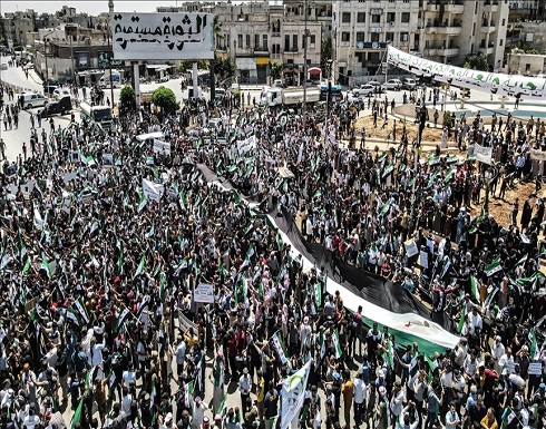 مظاهرات في سوريا رفضا لـ"مسرحية" النظام الانتخابية مظاهرات في سوريا رفضا لـ"مسرحية" النظام الانتخابية
