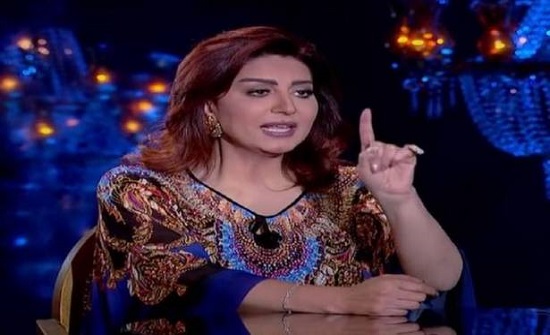 الفنانة وفاء عامر تناشد محمد رمضان حذف مشهدها "الجريء" معه