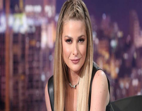 باميلا الكيك في إجابة صادمة.. أختار الظهور عارية! باميلا الكيك في إجابة صادمة.. أختار الظهور عارية!