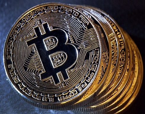 بيتكوين تقفز لمستوى تاريخي والقيمة السوقية فوق 500 مليار دولار بيتكوين تقفز لمستوى تاريخي والقيمة السوقية فوق 500 مليار دولار