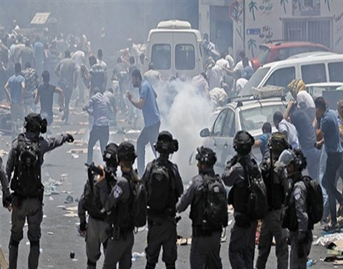 مواجهات بين فلسطينيين والاحتلال أثناء هدم منازل بالضفة مواجهات بين فلسطينيين والاحتلال أثناء هدم منازل بالضفة