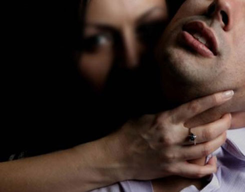 زوجة متمردة.. من أجل مشروعاتها الفاشلة حاولت قتل زوجها زوجة متمردة.. من أجل مشروعاتها الفاشلة حاولت قتل زوجها