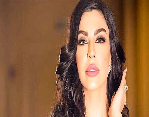 بعد شهر على ولادتها.. ليلى اسكندر تستعرض رشاقتها وترقص (فيديو) بعد شهر على ولادتها.. ليلى اسكندر تستعرض رشاقتها وترقص (فيديو)