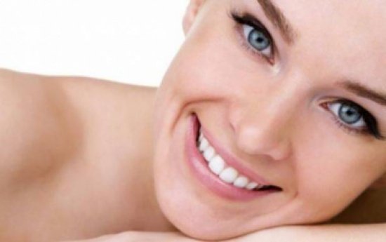 لبشرةٍ برائحة عطرة.. إليكِ هذه الوصفات! لبشرةٍ برائحة عطرة.. إليكِ هذه الوصفات!