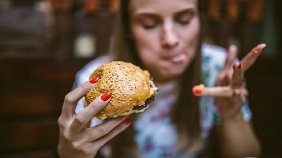 كيف نتخلص من سمنة "العصبية"؟ كيف نتخلص من سمنة "العصبية"؟