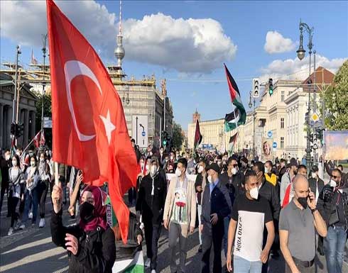 إسطنبول.. مظاهرة تنديدا باعتداءات إسرائيل على الفلسطينيين إسطنبول.. مظاهرة تنديدا باعتداءات إسرائيل على الفلسطينيين