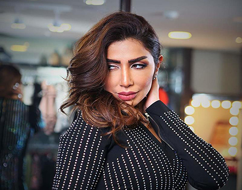 صور : هدى‏ حمدان بـ"الأحمر" المثير في أحدث جلسة تصوير