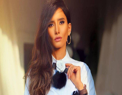 نقل نسرين شقيقة الفنانة زينة للعناية المركزة بعد إصابتها بنزيف حاد في المخ (تفاصيل) نقل نسرين شقيقة الفنانة زينة للعناية المركزة بعد إصابتها بنزيف حاد في المخ (تفاصيل)