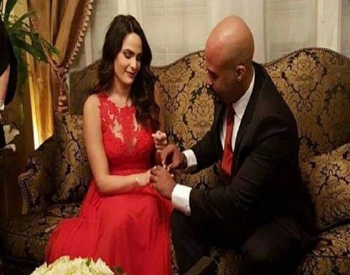 بالفيديو : هيثم أحمد زكي يمسك يد مغسله بالفيديو : هيثم أحمد زكي يمسك يد مغسله