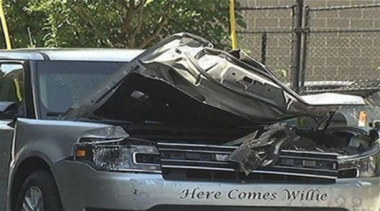 مختل يسرق سيارة دفن موتى وجثة بداخلها