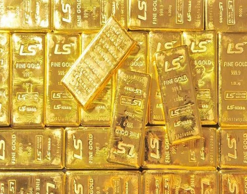 الذهب يرتفع مع تخلي الدولار عن مكاسبه الأولية الذهب يرتفع مع تخلي الدولار عن مكاسبه الأولية